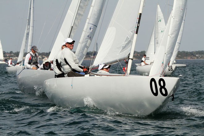 Heading to the hitch mark with Fifteen - 2013 AUS - VIC Championships ©  Alex McKinnon Photography http://www.alexmckinnonphotography.com